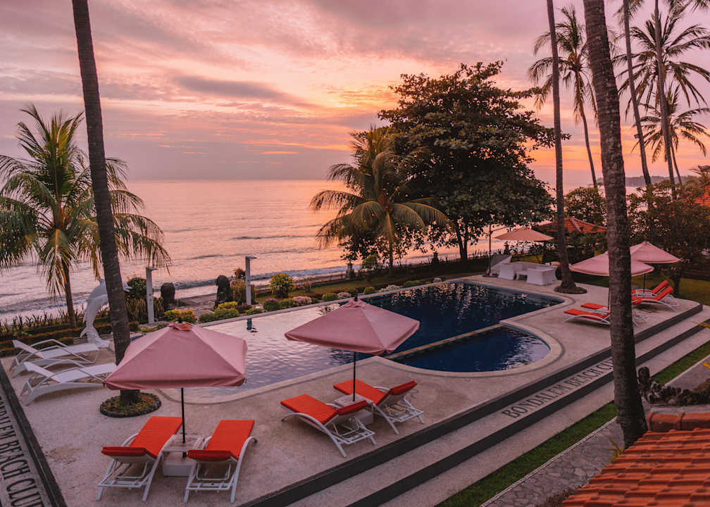 Pool Bondalem Beach Club