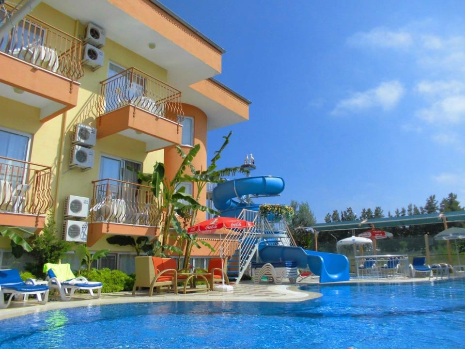 Poolanlage Yavuzhan Otel