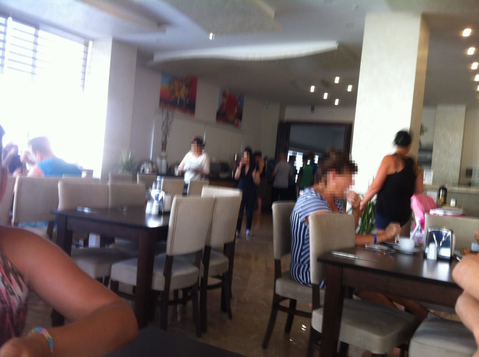 Beim Essen Maya World Park Hotel