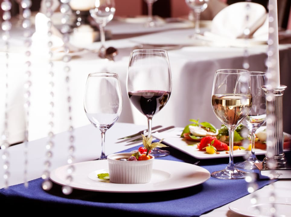 Restaurant City Hotel Teater