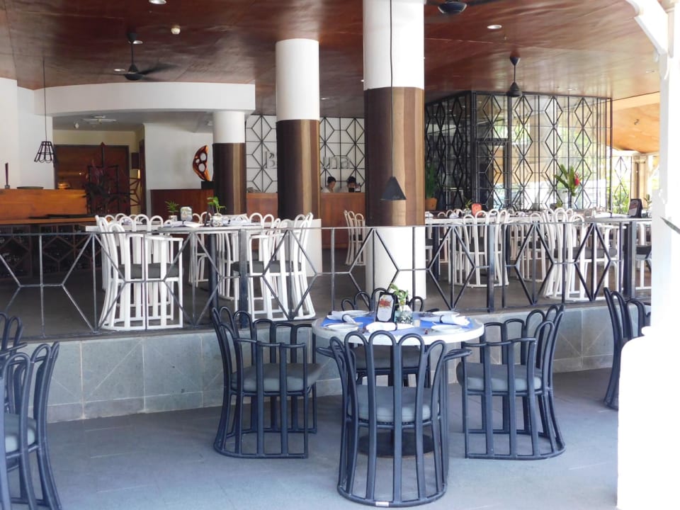 Gastro Nikko Bali Benoa Beach