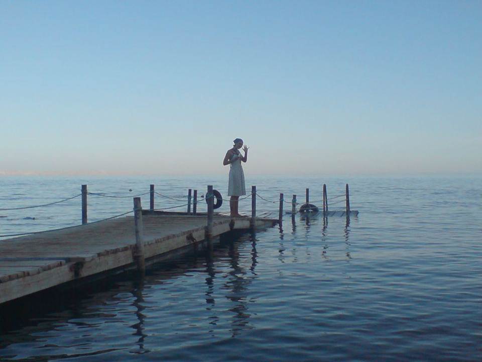 Steg bei Flut Happy Life Village