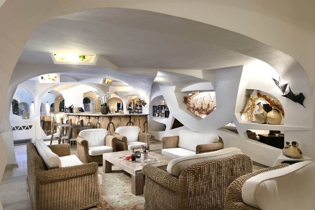 Lobby Grand Hotel Poltu Quatu