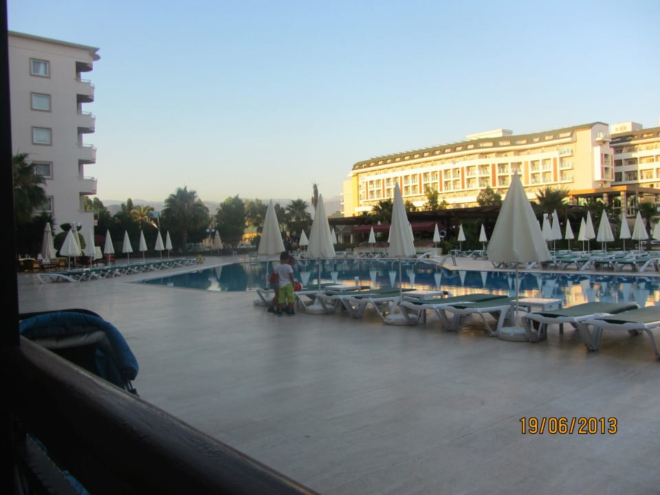 Внешний вид Hotel Royal Garden Beach