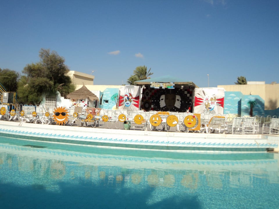Kinderpool & Dicso richtig laut da  The Ksar Djerba Charming Hotel & SPA