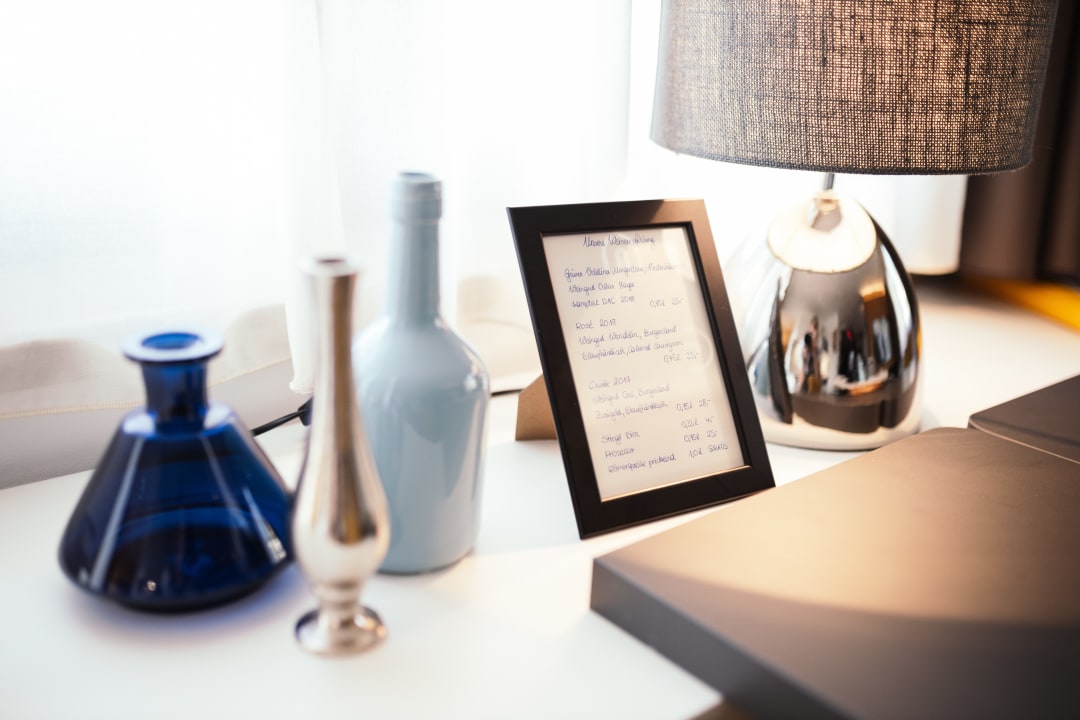 Zimmer Viktorias Home In Room Spa Appartements