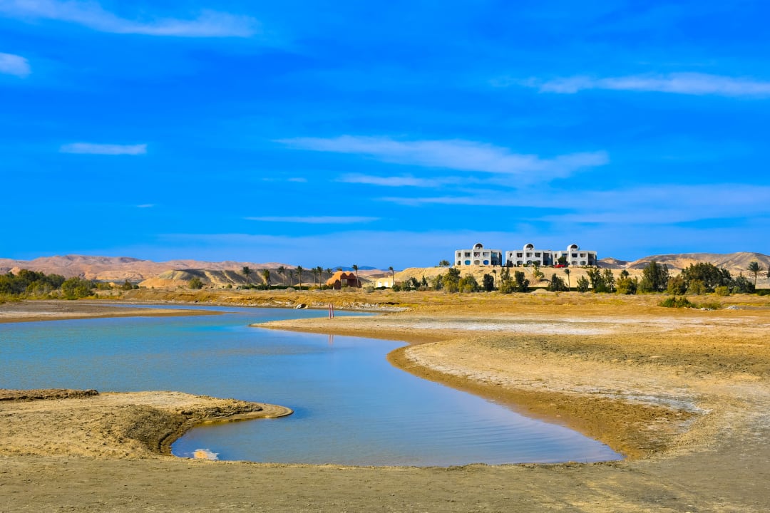 Strand Three Corners Equinox Beach Resort