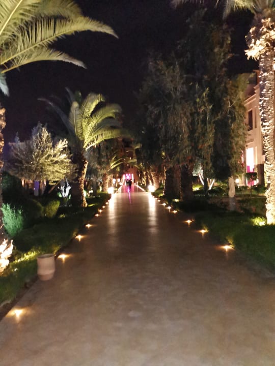 Gartenanlage Mövenpick Mansour Eddahbi & Palais des Congrès Marrakech