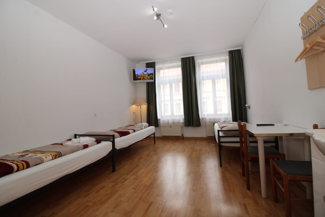 Zimmer Space Hotel im Campus der JvP Schule