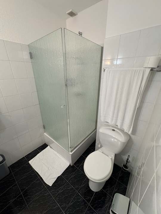 Zimmer Gieschens Hotel