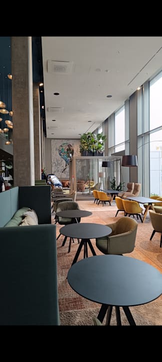 Lobby b'mine Hotel Frankfurt Airport