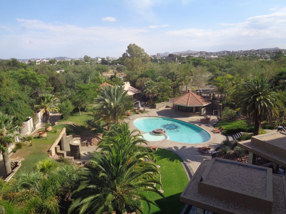 Ausblick Safari Court Hotel