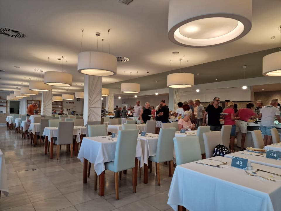 Gastro R2 BUGANVILLA Hotel & Spa