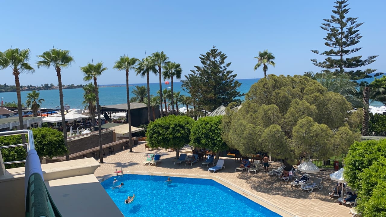 Pool Nerton Hotel - Erwachsenenhotel ab 16 Jahren