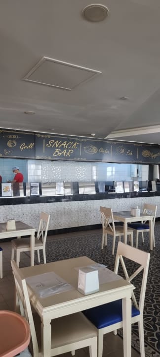 Lobby Azura Deluxe Resort & Spa Hotel