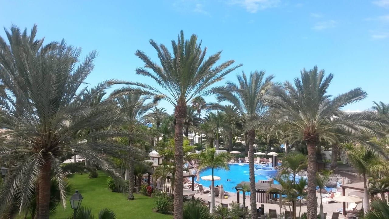 Balkonblick Zimmer 1030/ linker Gebäudeteil Hotel Riu Palace Maspalomas Adults Only