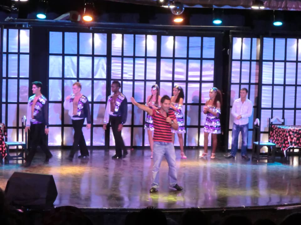 Show TUI MAGIC LIFE Africana