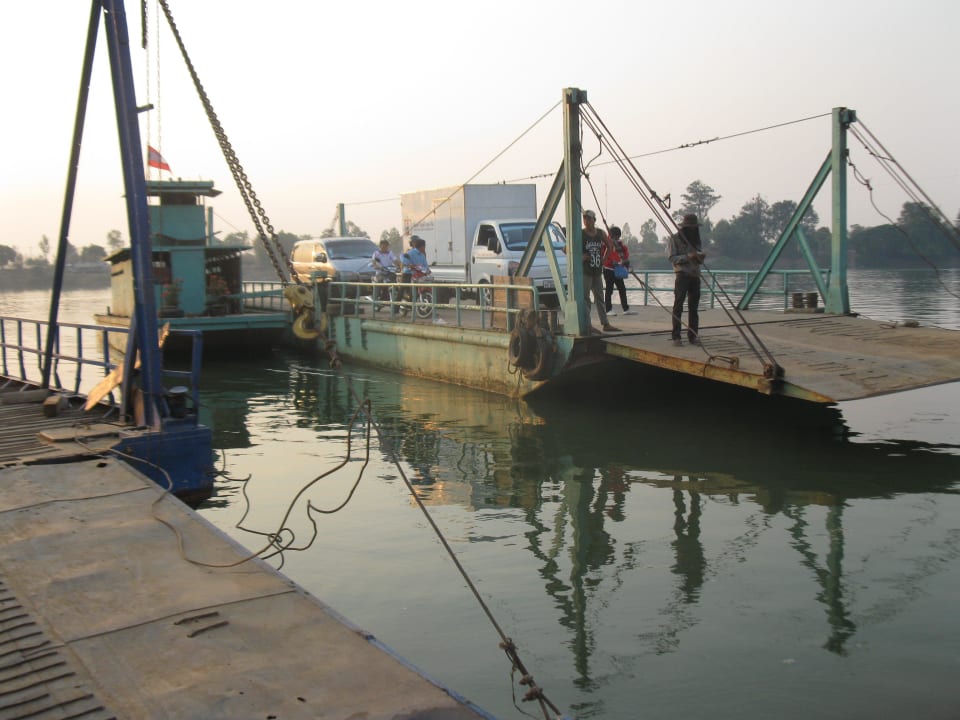 Fähre Hotel Pon Arena