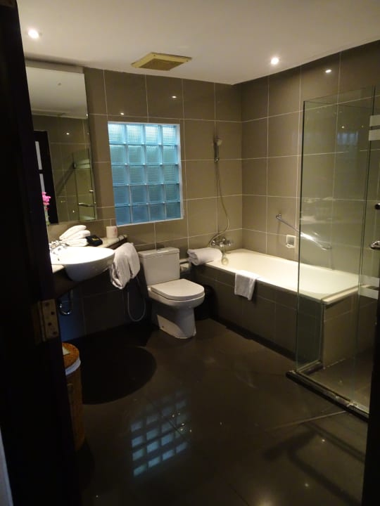 Zimmer Segara Village Hotel