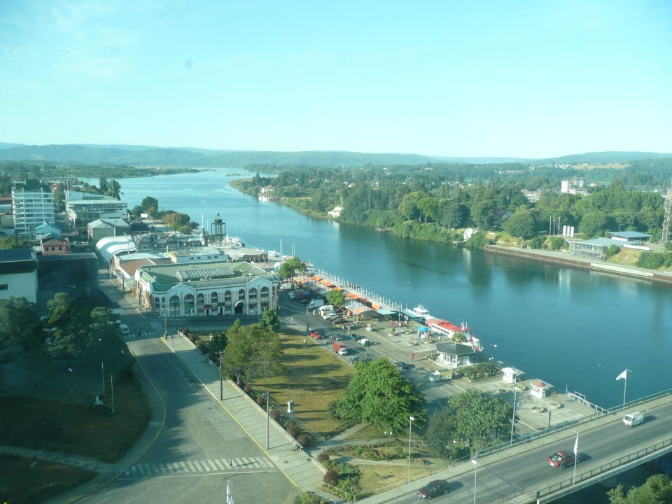 Blick auf den Fluß und Markt Hotel Dreams Valdivia