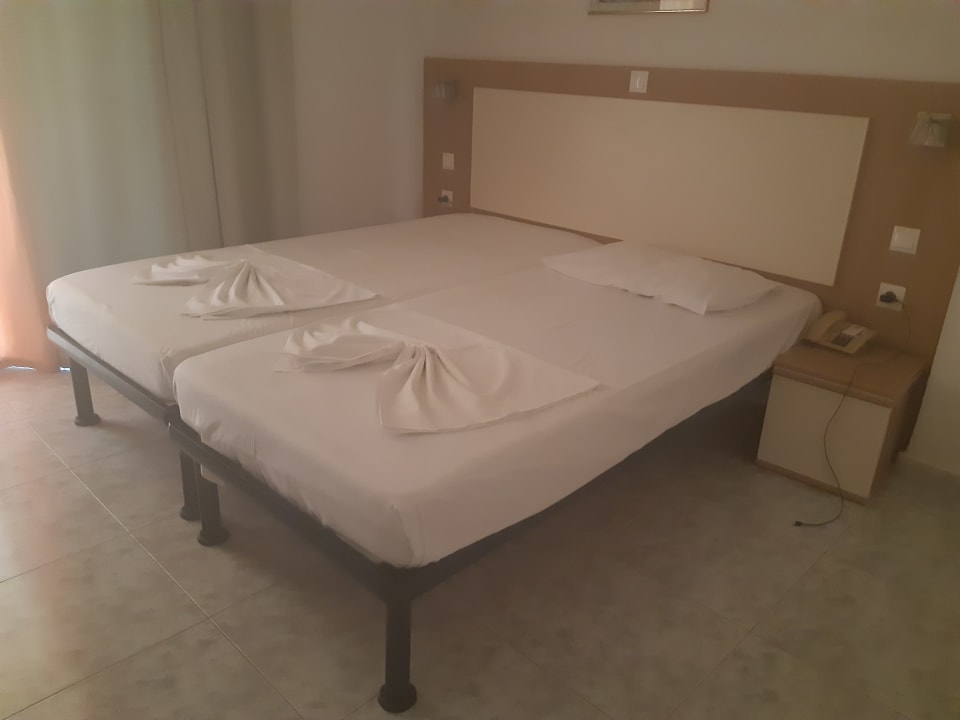 Zimmer Ekaterini Hotel