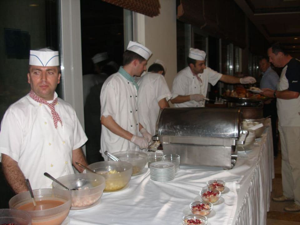 Küchenteam bei Special 1 Melas Resort Hotel
