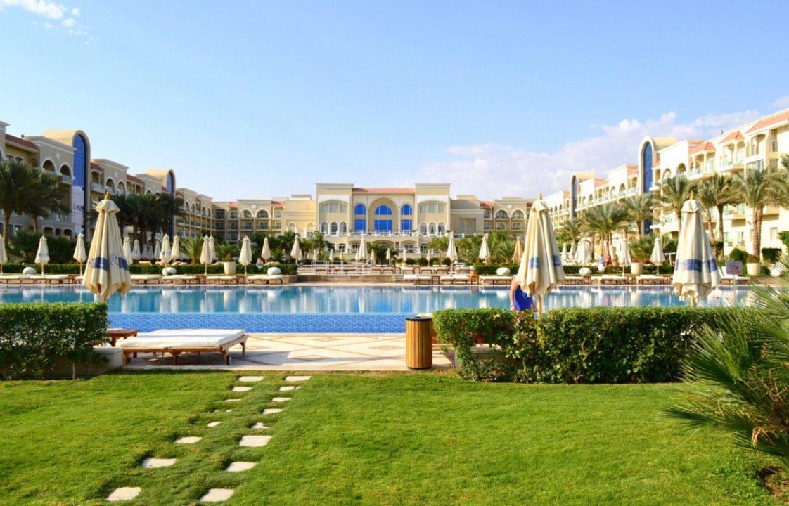 Vom Strand Premier Le Reve Hotel & Spa