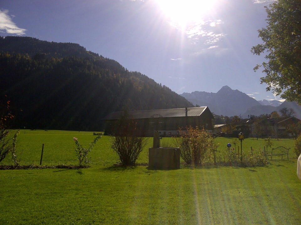 Ausblick in die Berge Theresa - Wellness & Genießer Hotel