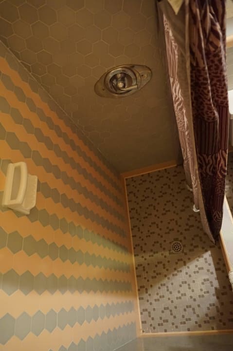 Die Dusche.... Motel Conty's