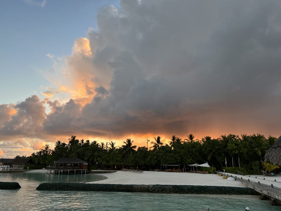 Außenansicht Constance Moofushi Maldives