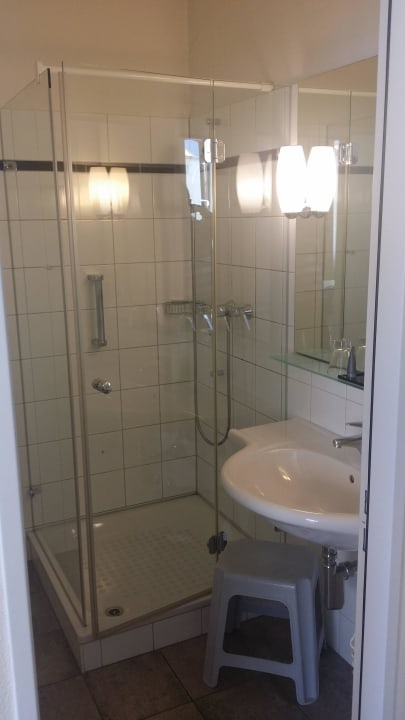 Das Bad ... WC ist extra Hapimag Resort Interlaken