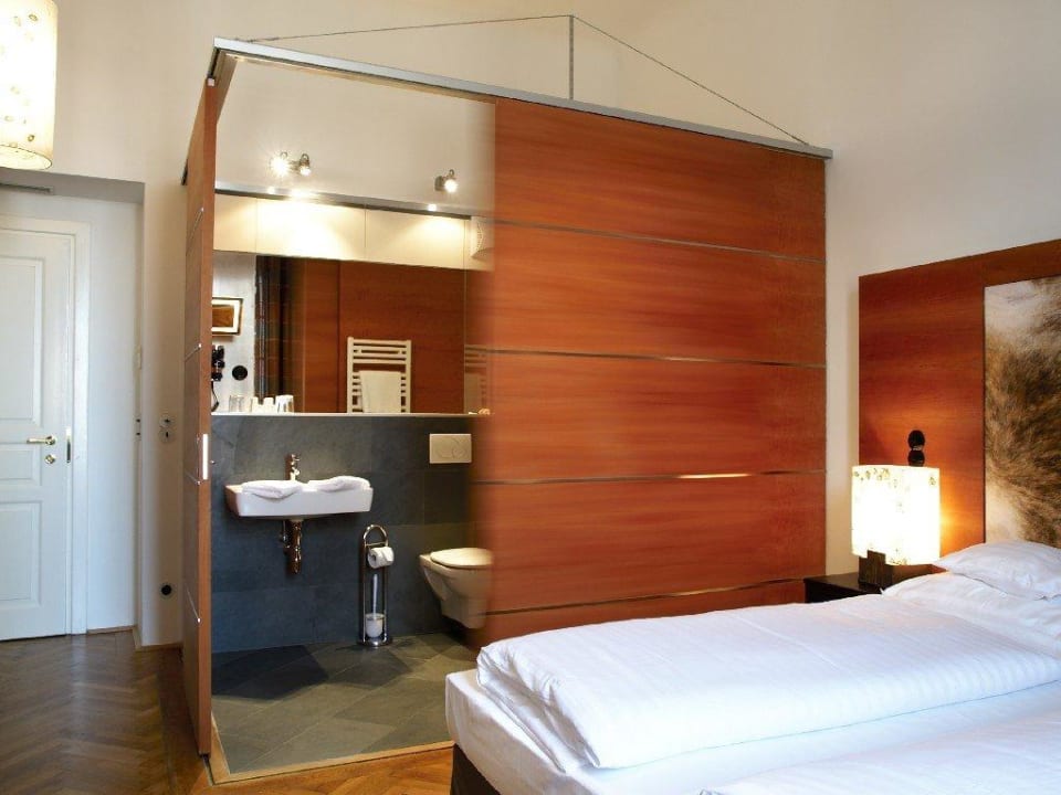 Zimmer Top Floor Hotel Papageno