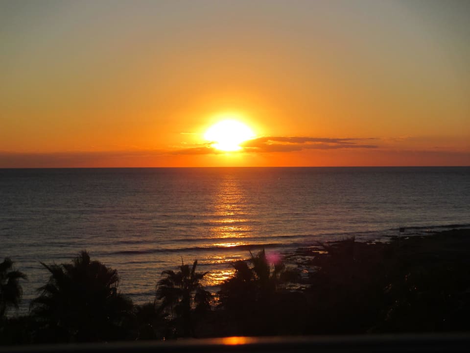 Sonnenuntergang vom Balkon Aquamare Beach & Spa