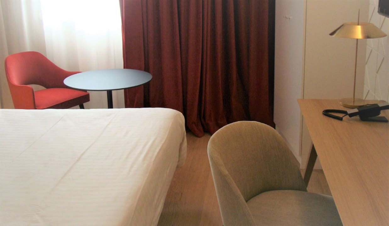 Zimmer Hotel L'Amirauté Brest