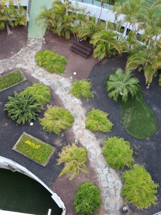 Gartenanlage Bull Escorial & Spa