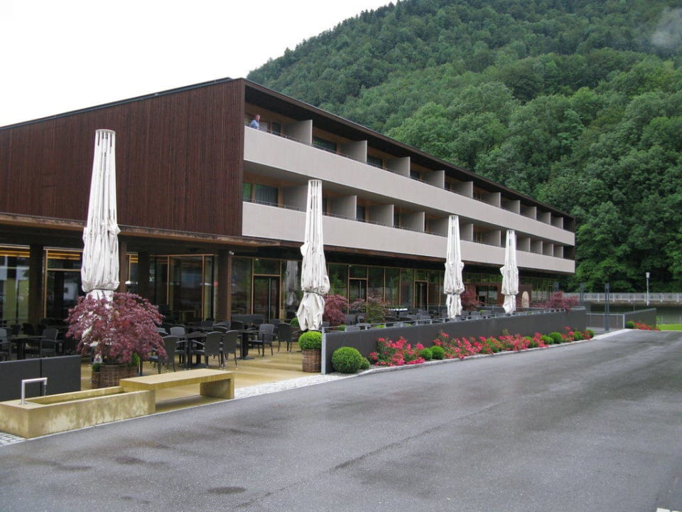 Neuer Teil von aussen Sonne Mellau - Feel good Hotel