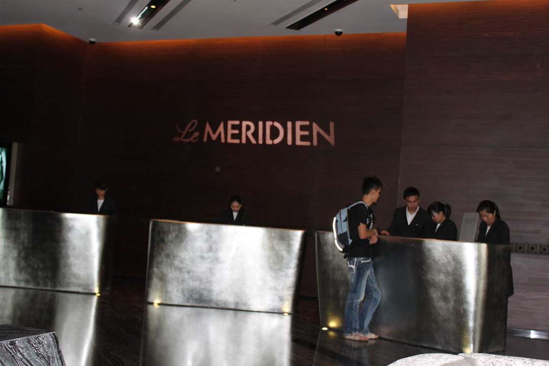 Check In Hotel Le Meridien Bangkok