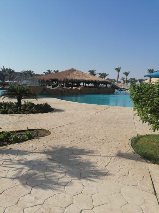 Pool Pyramisa Beach Resort Sahl Hasheesh