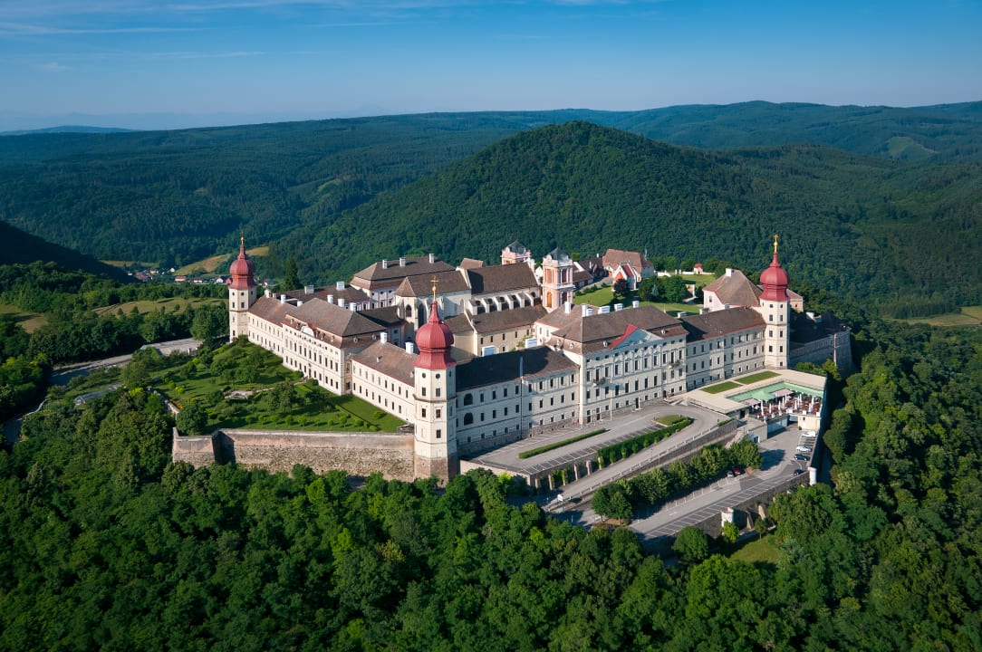 Außenansicht Gästehaus Benediktinerstift Göttweig