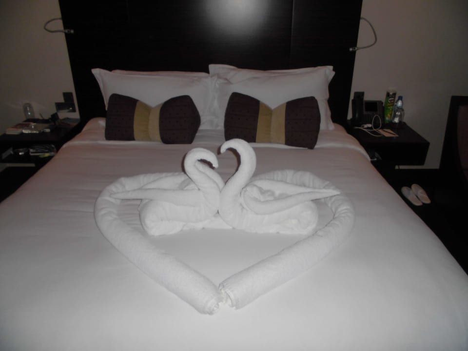 Alle zwei Tage mit einer neuen Deko Anantara The Palm Dubai Resort