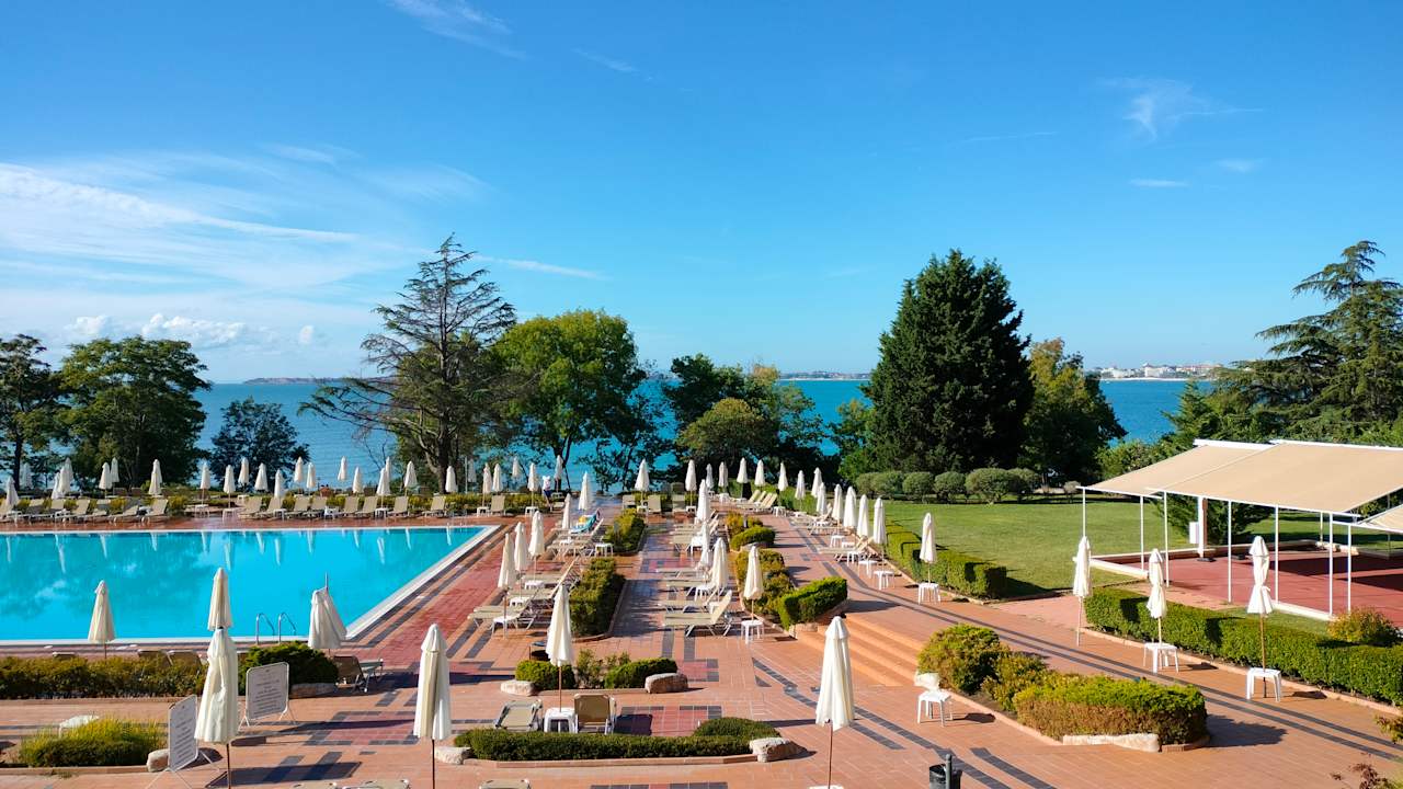 Pool Dreams Sunny Beach Resort & Spa