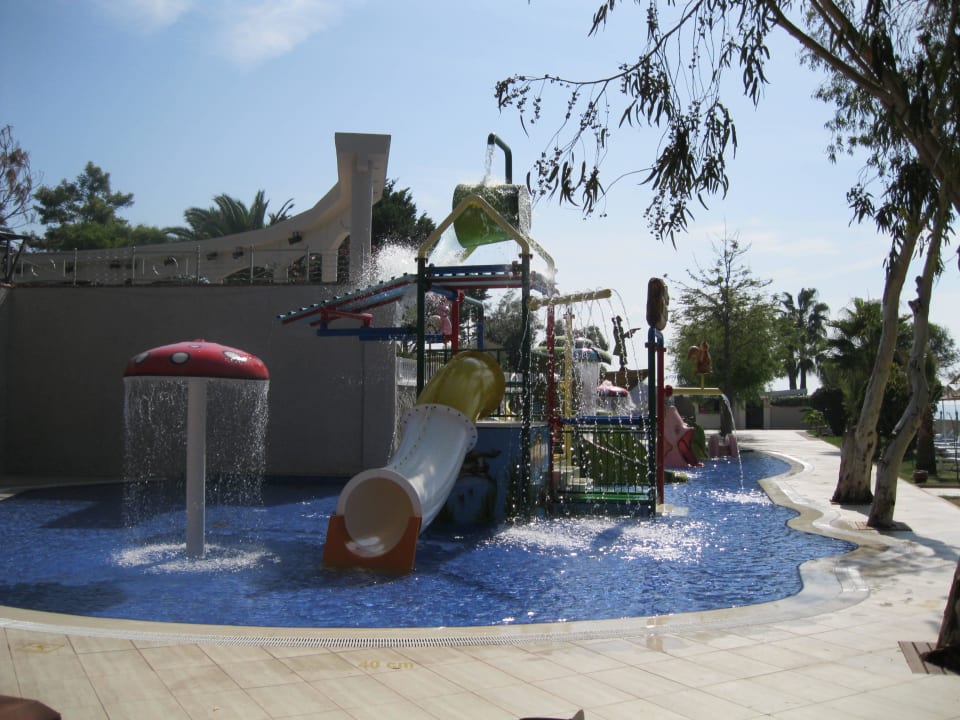 Aquapark am Kidsclub Tusan Beach Resort