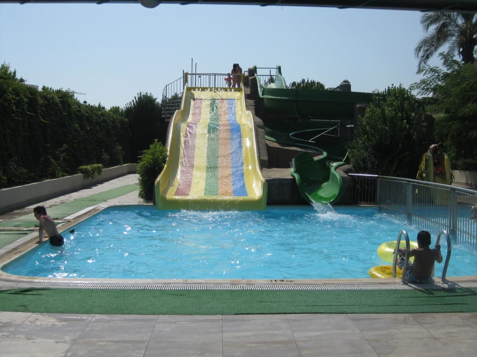 Rutsche Side Breeze Hotel