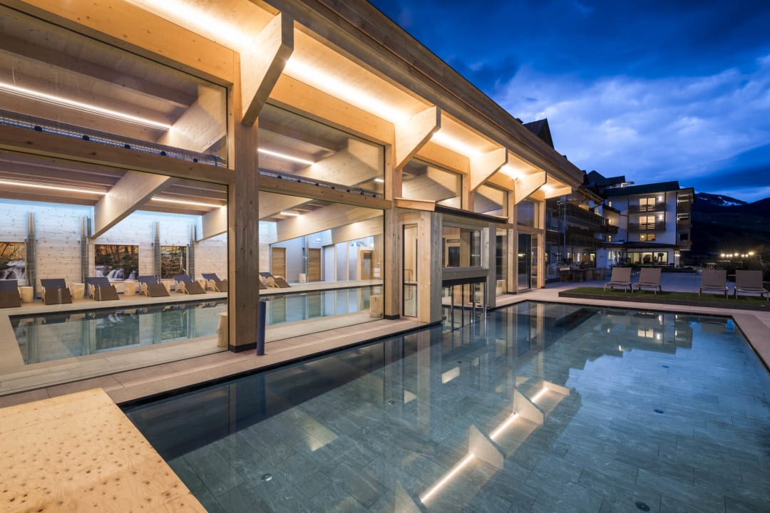 Pool Natur & Aktiv Hotel Rogen