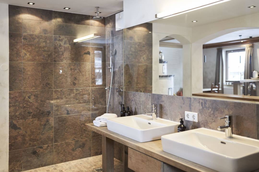 Zimmer Holzhotel Forsthofalm