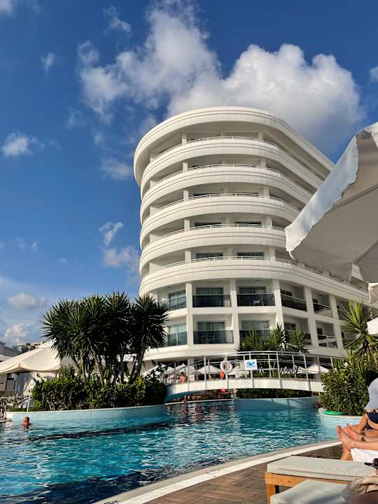 Außenansicht Laguna Beach Alya Resort & Spa Hotel