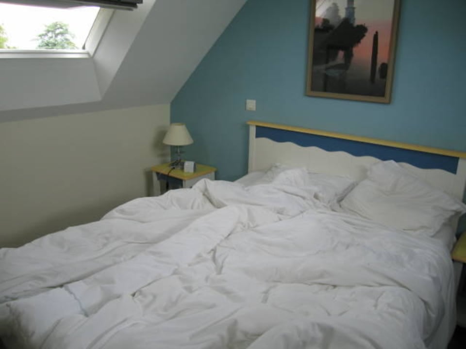 Oberes (großes) Schlafzimmer Hotel Pierre et Vacances