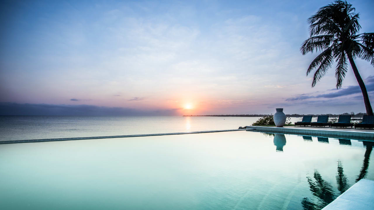 Pool AVANI Pemba Beach Hotel & Spa