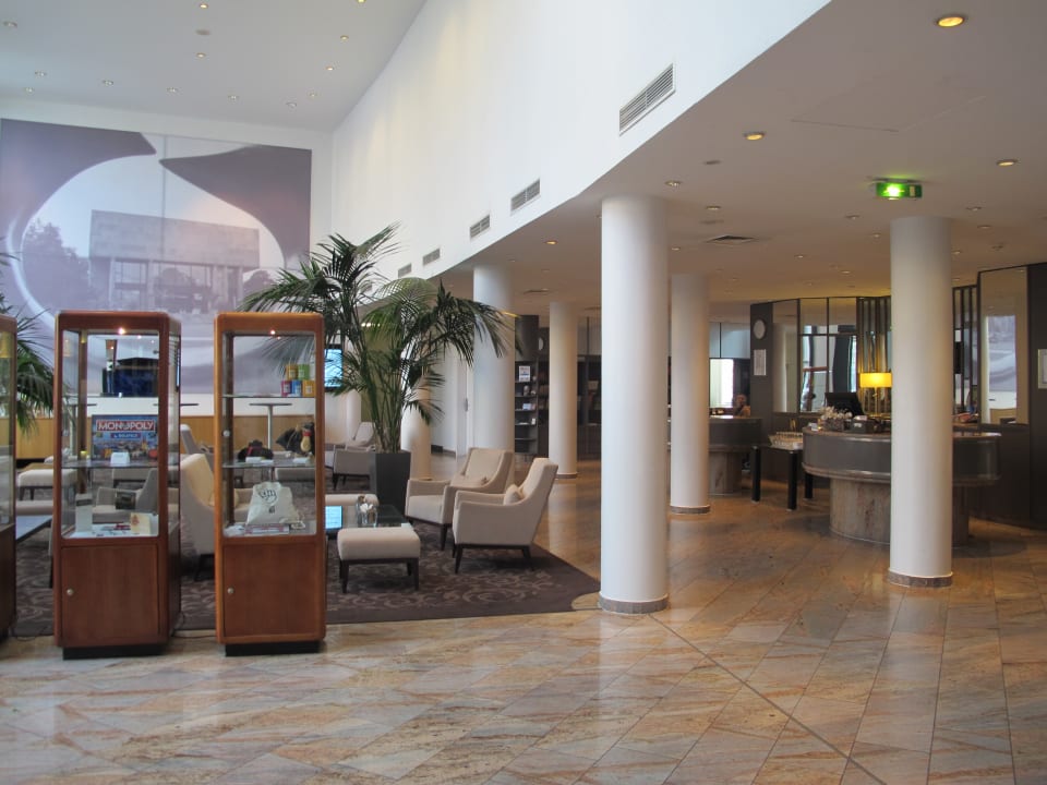 Lobby Steigenberger Hotel Bielefelder Hof