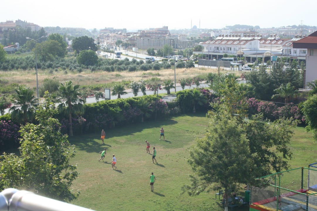 Fussballplatz Hane Family Resort